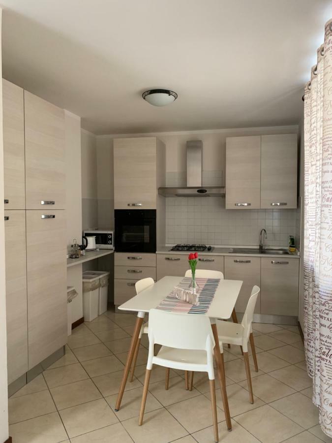 Casa Magenta Apartment 3 Valeggio sul Mincio Buitenkant foto