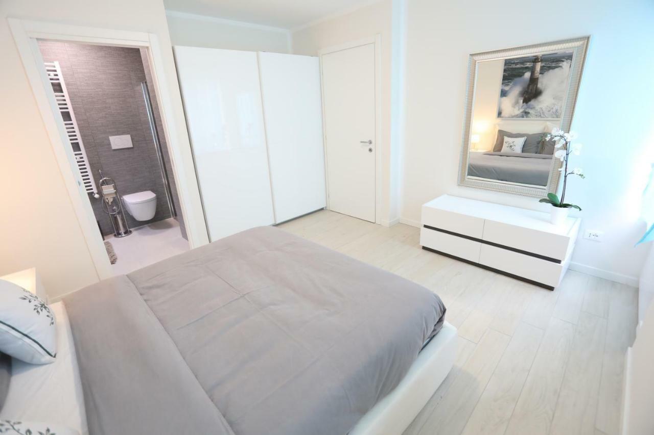 Casa Magenta Apartment 3 Valeggio sul Mincio Buitenkant foto