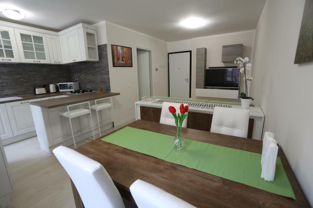 Casa Magenta Apartment 3 Valeggio sul Mincio Buitenkant foto